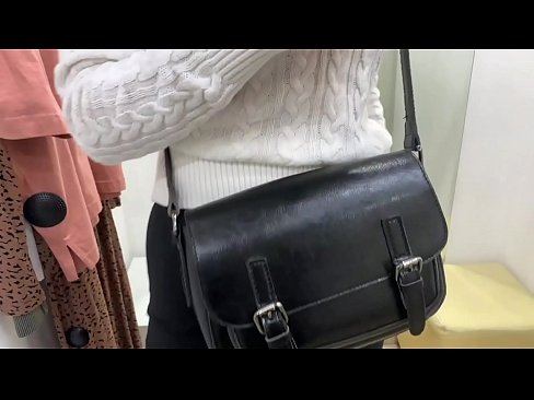 ❤️ Фитинг бөлмөсүндө жаш канчык FeralBerryди дилдо менен коомдук мастурбациялоо ❤️ Секс видео боюнча порно ky.f150pulse.top ❌❤